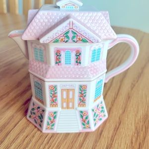 Lennox village 1991 porcelain creamery & confectionery with spoon.